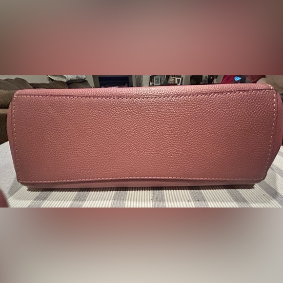 Pink COACH Turnlock Large Ladies Leather Tote - Picture 7 of 7